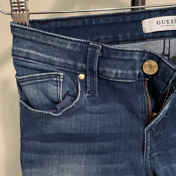GUESS jeans - Picture 2 of 6